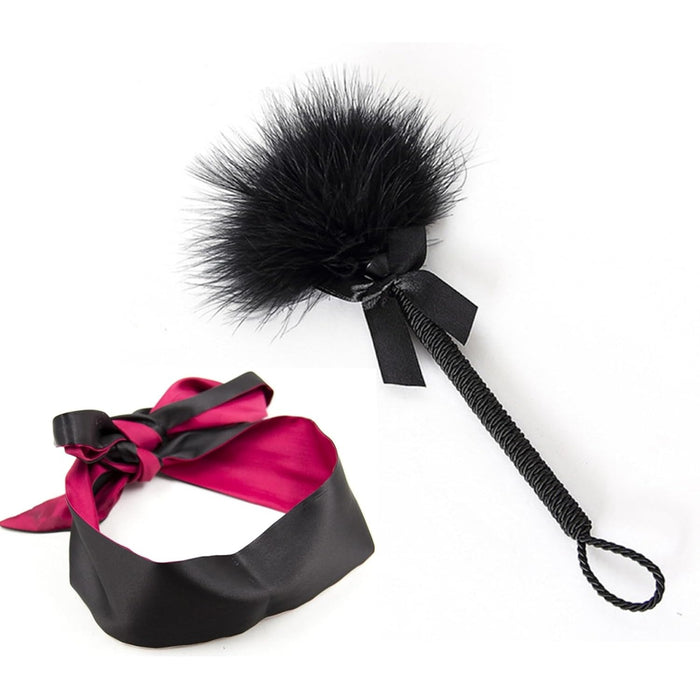 Набор для БДСМ с перьевым щекотачом и атласной повязкой с сильной присоской