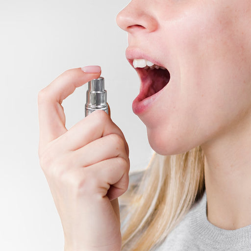 Gaivinantis mėtos burnos ir gerklės purškalas maloniam oraliniam seksui – Secret Play 11 g
