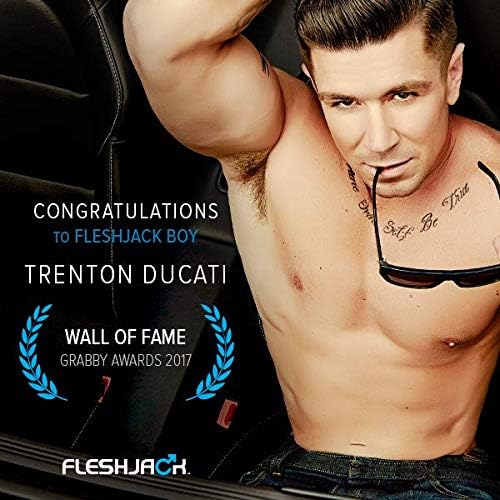 Trenton Ducati — реалистичный цельный силиконовый дилдо с сильной присоской