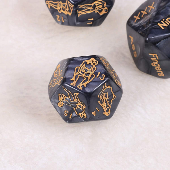 4 Seksīga spēles kauliņu komplekts pāriem – jautras erotiskas spēles