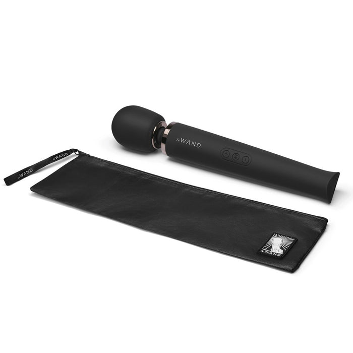 le_WAND_juodas_vibruojantis_masazuoklis