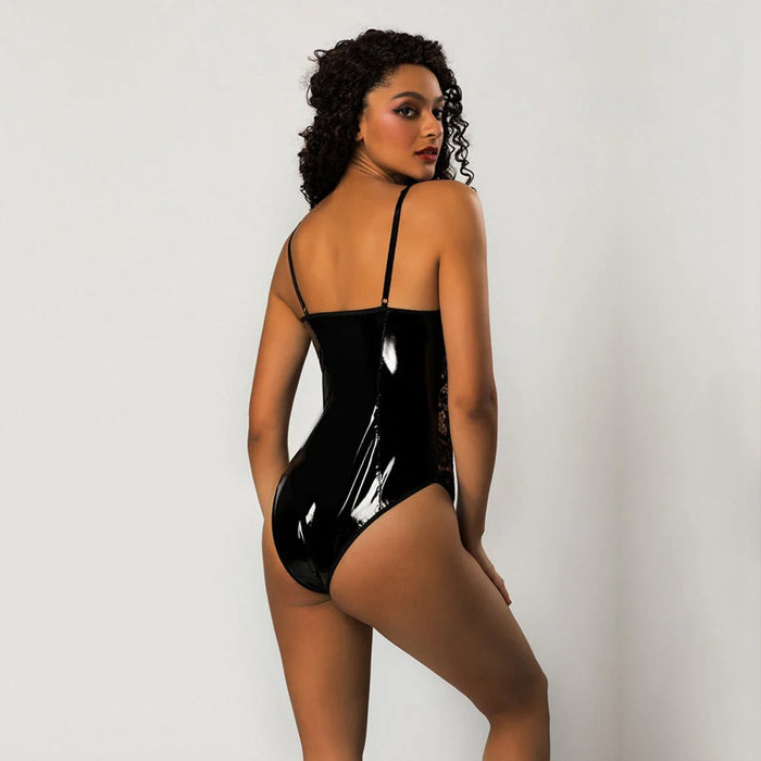 Lackbody 7039 – чёрное боди с эффектом Wet look, размер S
